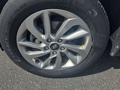 Used 2018 Hyundai Tucson SEL AWD/4WD image 38