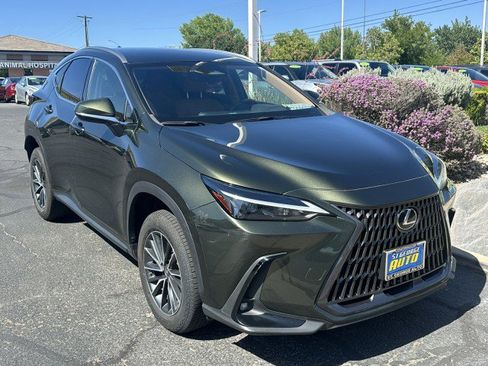 Used 2022 Lexus NX 250 FWD image 1