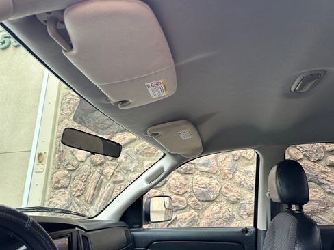 Used 2005 Dodge Ram 2500 Truck ST w/ Trailer Tow Group image 17