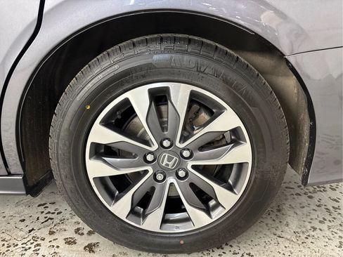 Used 2023 Honda Odyssey EX-L image 29
