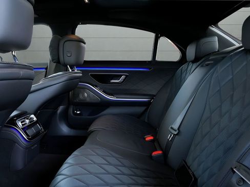 Used 2023 Mercedes-Benz S 580 4MATIC Sedan image 52