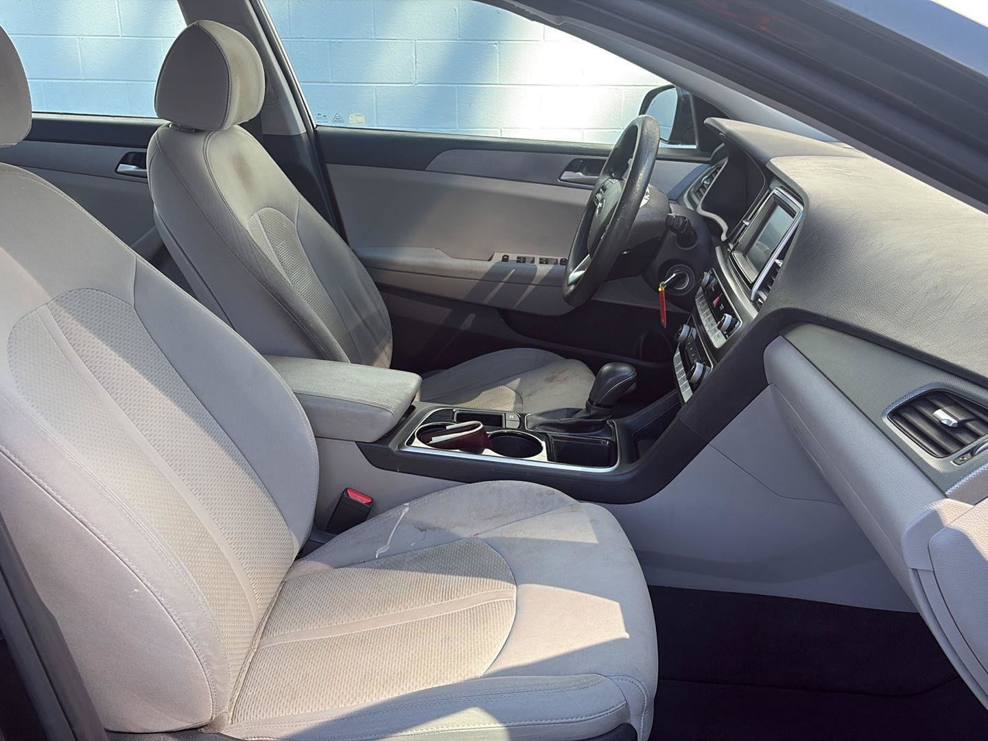 Used 2018 Hyundai Sonata SE FWD image 17