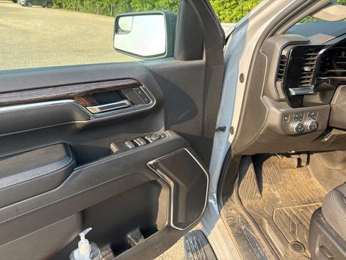 Used 2024 GMC Sierra 1500 Elevation AWD/4WD image 21