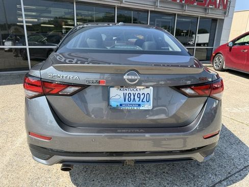 Used 2025 Nissan Sentra SR FWD image 8