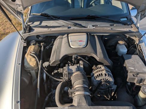 Used 2004 Chevrolet SSR w/ Preferred Equipment Group image 20