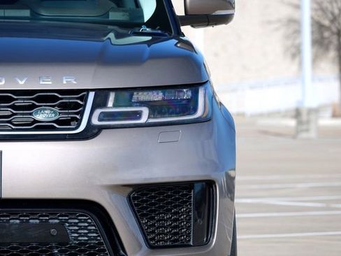 Used 2018 Land Rover Range Rover Sport HSE image 29