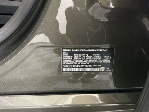 Certified 2025 BMW X5 sDrive40i w/ M Sport Package image 35