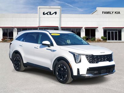 Certified 2025 Kia Sorento S
