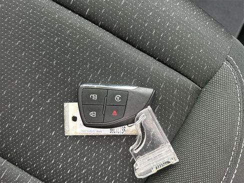 New 2025 Chevrolet Blazer EV LT image 36