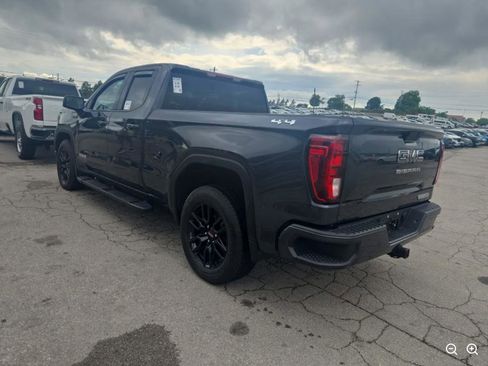 Used 2020 GMC Sierra 1500 Elevation w/ Elevation Value Package AWD/4WD image 2