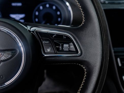 Used 2022 Bentley Bentayga Speed image 49