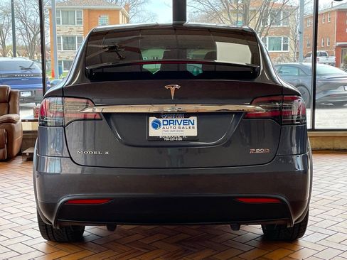 Used 2016 Tesla Model X Performance AWD/4WD image 10
