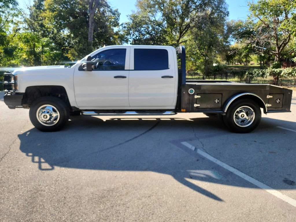 Used 2015 Chevrolet Silverado 3500 LT w/ LT Convenience Package AWD/4WD image 4