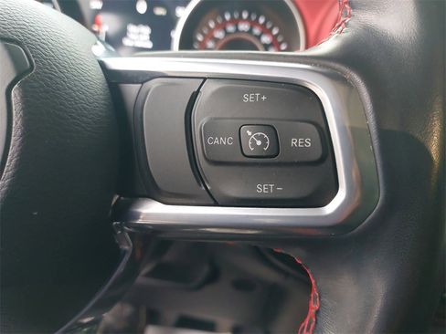 Used 2020 Jeep Gladiator Rubicon image 14