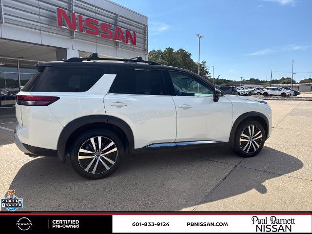 Certified 2024 Nissan Pathfinder Platinum w/ Cargo Package FWD image 16