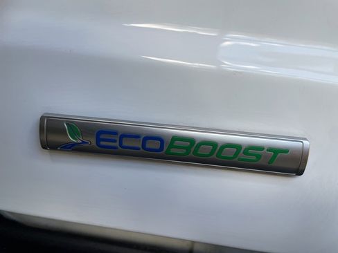 Used 2023 Ford F150 XLT w/ Trailer Tow Package image 8