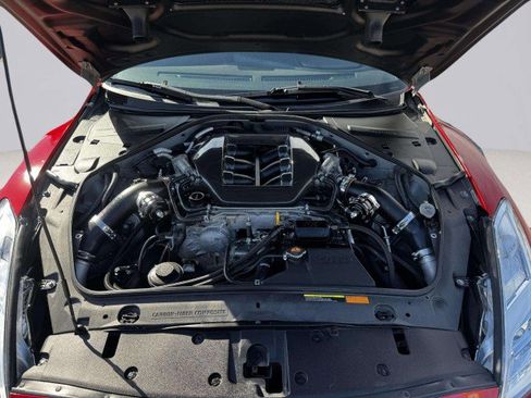 Used 2009 Nissan GT-R Premium image 95