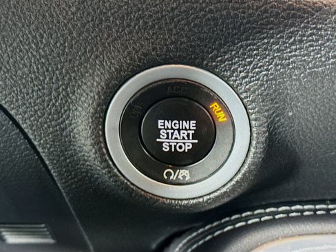 Used 2020 Dodge Challenger R/T Scat Pack image 21