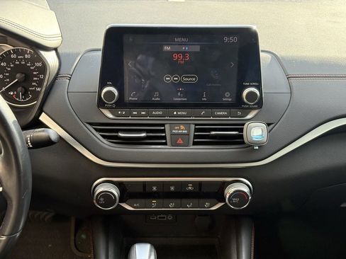 Used 2019 Nissan Altima 2.5 SR image 14