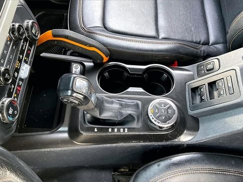 Used 2023 Ford Bronco Badlands image 18