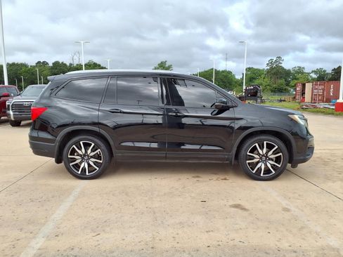Used 2020 Honda Pilot Touring image 5
