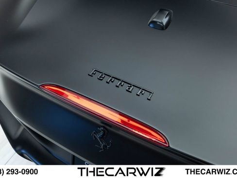 Used 2022 Ferrari Portofino M RWD image 25