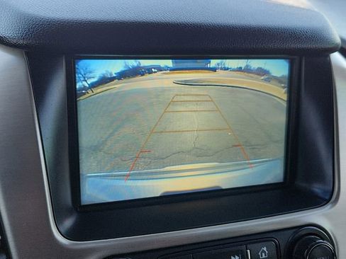 Used 2019 GMC Yukon Denali w/ Denali Ultimate Package image 18