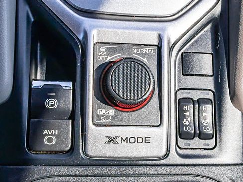 Used 2023 Subaru Forester Premium image 12