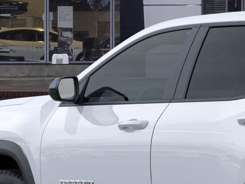 New 2026 GMC Terrain Elevation image 12