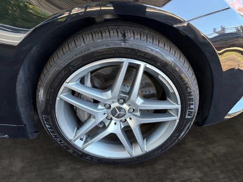 Used 2016 Mercedes-Benz S 550 4MATIC Sedan image 38