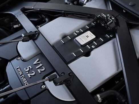 Used 2020 Aston Martin DBS Zagato image 51