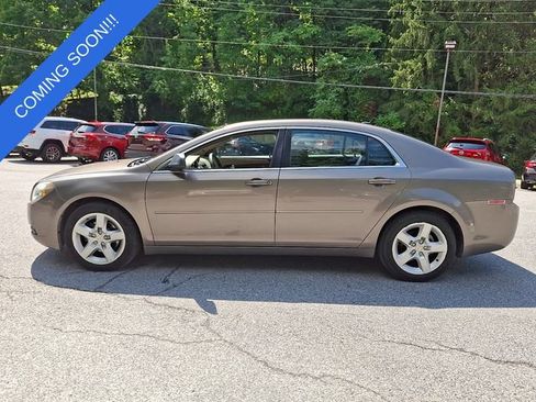 Used 2011 Chevrolet Malibu LS FWD image 7