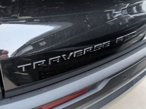 New 2026 Chevrolet Traverse Z71 w/ Enhanced Driving Package AWD/4WD image 11