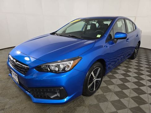 Used 2023 Subaru Impreza Premium image 4