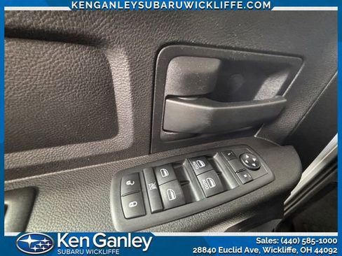 Used 2018 RAM 2500 Tradesman w/ Chrome Appearance Group AWD/4WD image 11
