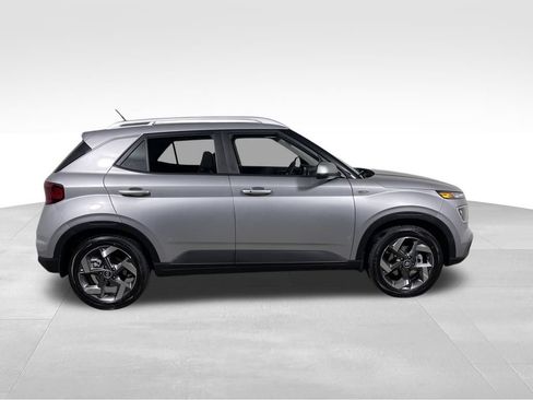 New 2026 Hyundai Venue SEL image 6