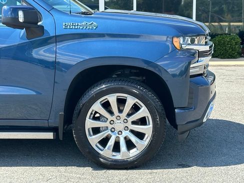 Used 2019 Chevrolet Silverado 1500 High Country w/ Technology Package AWD/4WD image 44