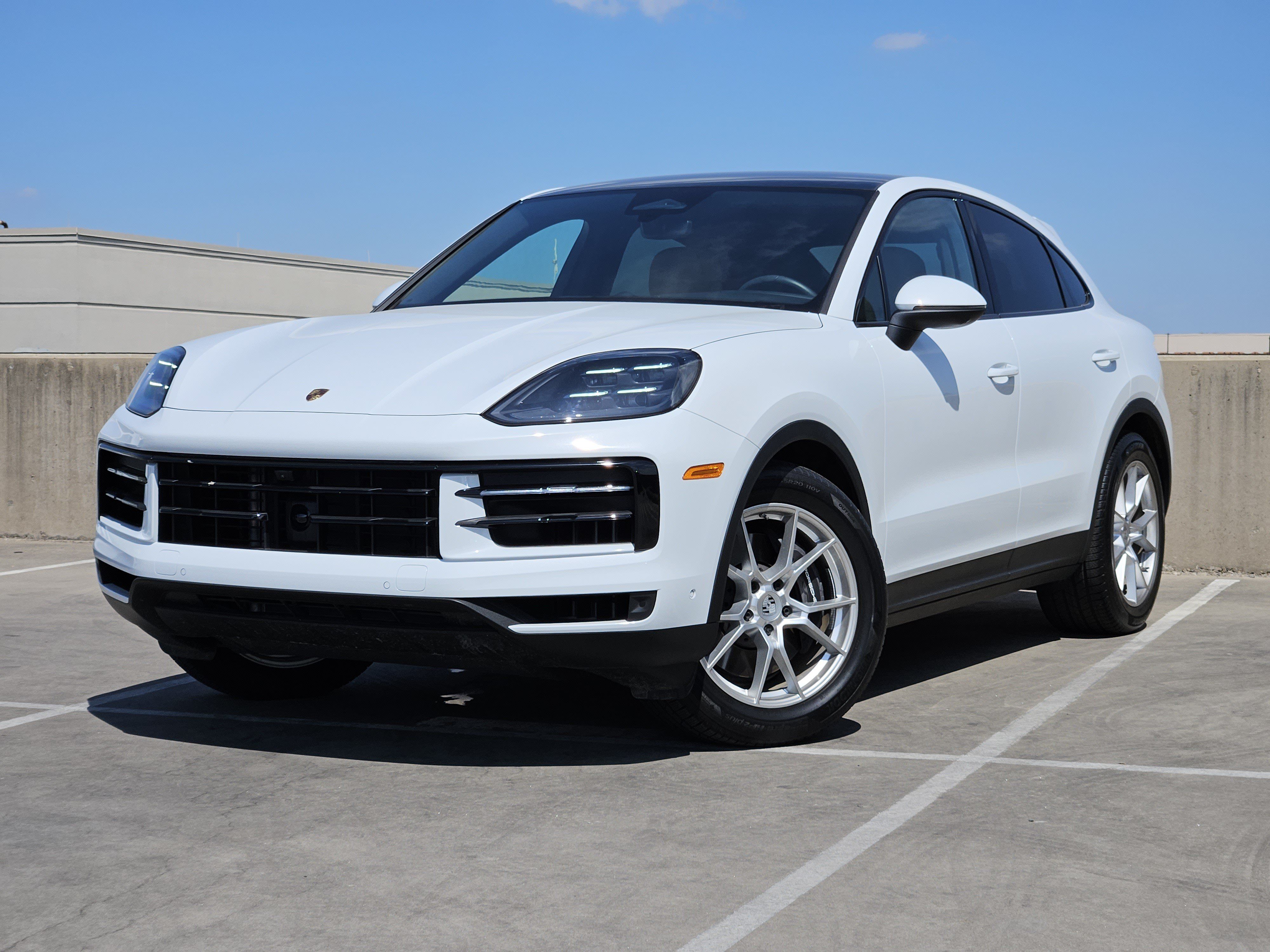 Used 2026 Porsche Cayenne Coupe AWD/4WD image 1