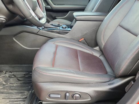 Used 2024 Chevrolet Blazer RS w/ Driver Confidence II Package image 10