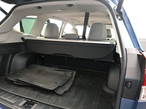 Used 2023 Subaru Forester Premium image 23