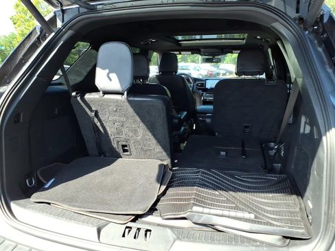 Used 2023 Ford Explorer ST-Line w/ Class IV Trailer Tow Package AWD/4WD image 30