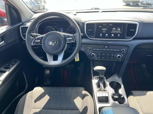 Used 2021 Kia Sportage LX FWD image 7