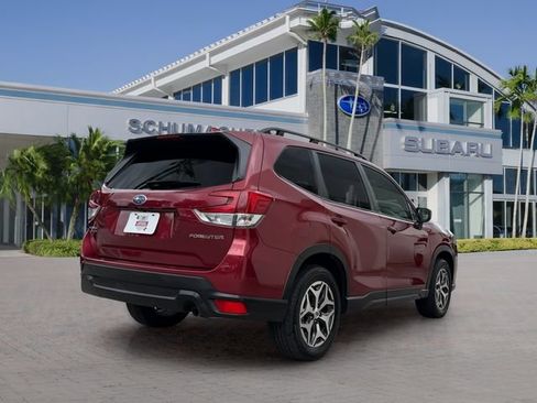 Certified 2023 Subaru Forester Premium AWD/4WD image 7