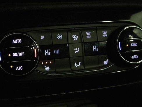 Certified 2023 Buick Encore GX Select w/ Sport Touring Package image 25