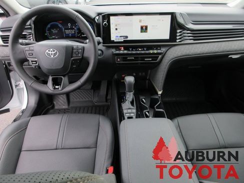 New 2026 Toyota Camry XLE image 5