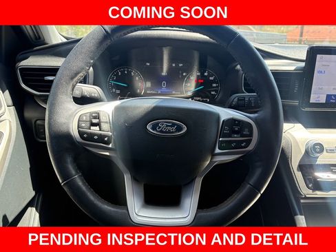 Used 2023 Ford Explorer XLT w/ Equipment Group 202A AWD/4WD image 22