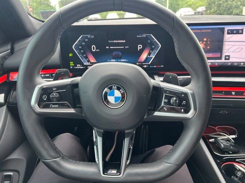 Used 2024 BMW 540i xDrive w/ Executive Package AWD/4WD image 16
