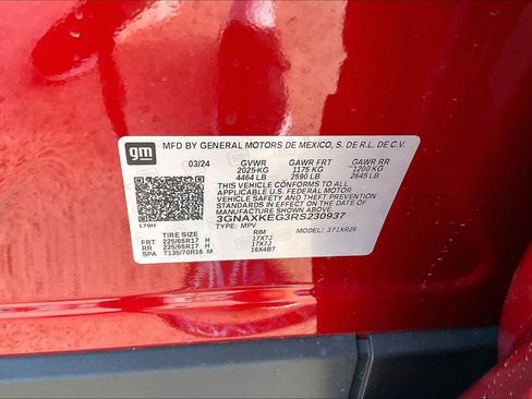 Used 2024 Chevrolet Equinox LT FWD image 33
