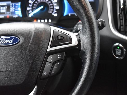 Used 2024 Ford Edge SEL AWD/4WD image 16