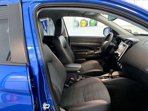 Used 2025 Mitsubishi Outlander Sport SE AWD/4WD image 11